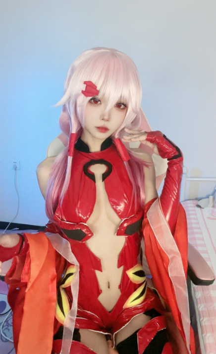 活力萌妹艾西Aiwest作品合集：用COSPLAY点亮二次元世界！