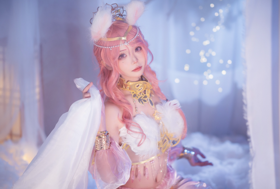 活力萌妹艾西Aiwest作品合集：用COSPLAY点亮二次元世界！